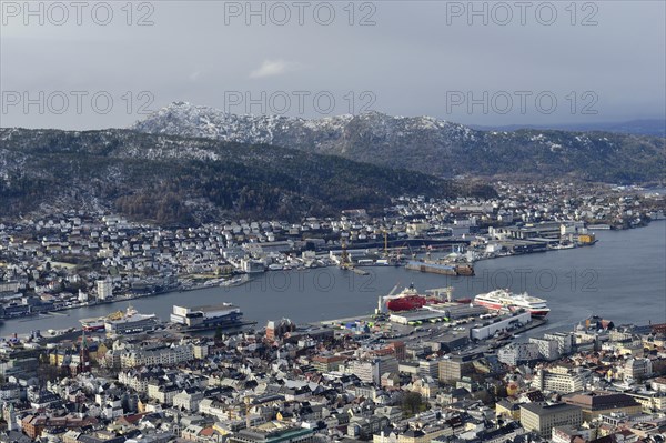 View over town and harbour from the mountain Floyen