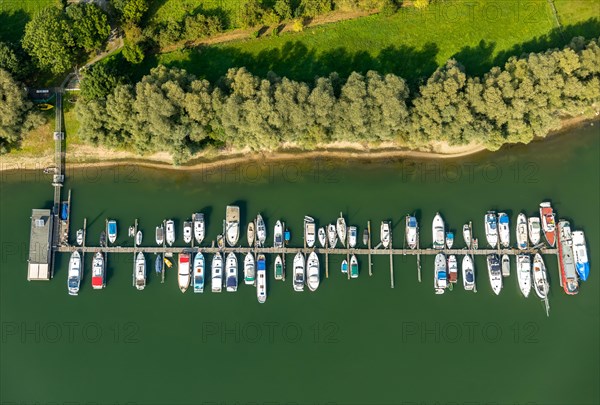 Excavation lake Niederbormter with boat moorings