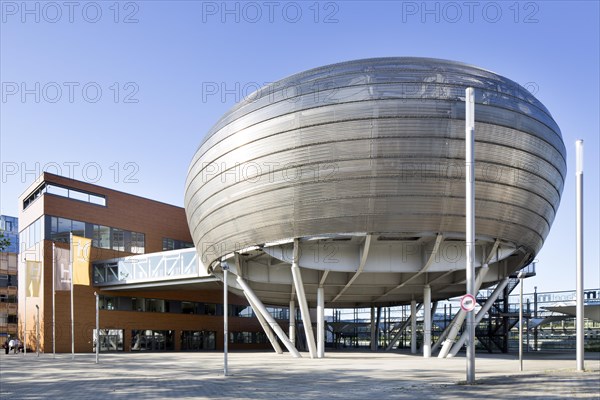 Planet M of Bertelsmann AG at the World Expo 2000