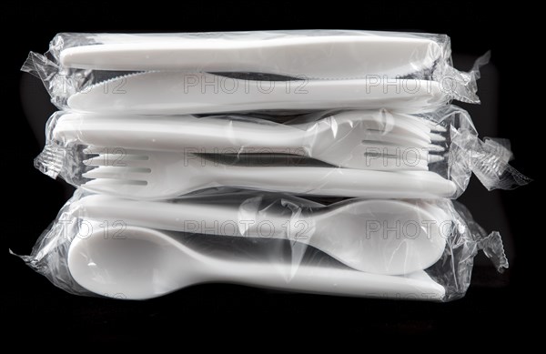 Large pack of plastic cutlery