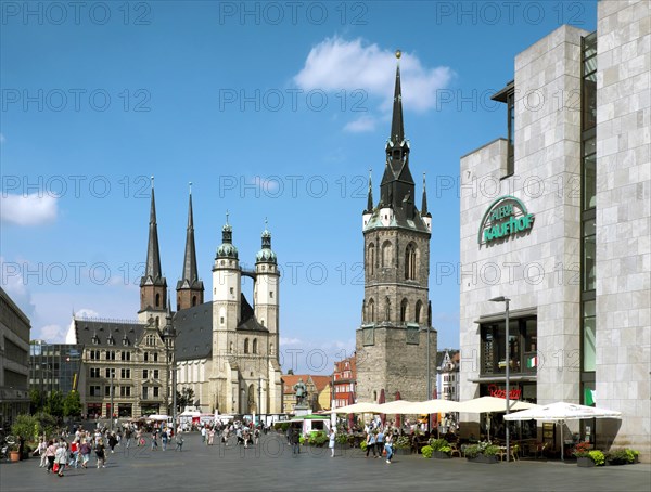 Old town with market church Unser Lieben Frauen