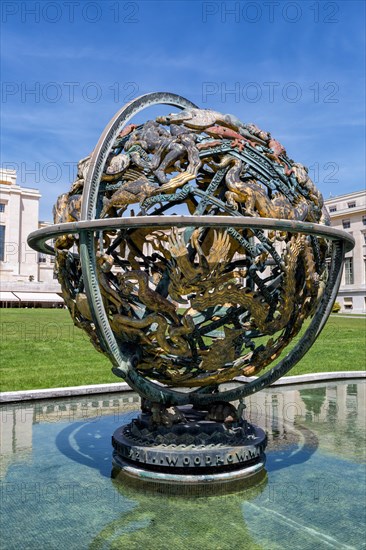 Wilson globe in front of UN headquarters