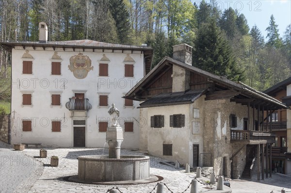 Small square with fountain