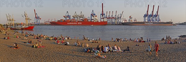 People having a picnic