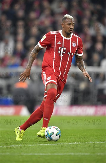 Jerome Boateng am Ball