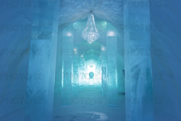Entrance hall with sculpture and chandelier made of ice