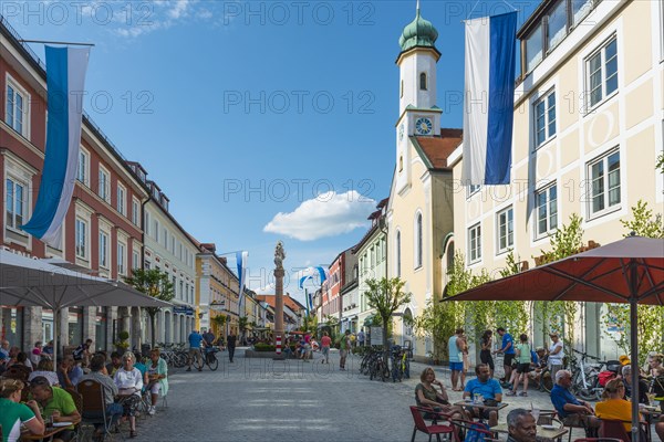 Untermarkt with daughter church Maria Hilf