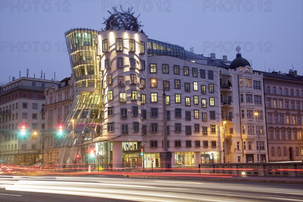 Dancing House