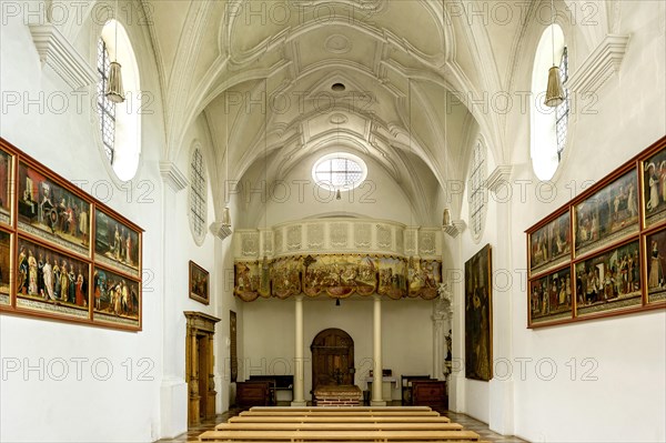 Interior with Wittelbacher grave