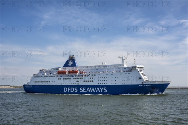 Ferry King Seaways on the Dutch North Sea coast