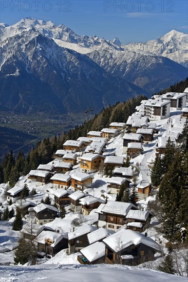 Bettmeralp under a thick blanket of snow