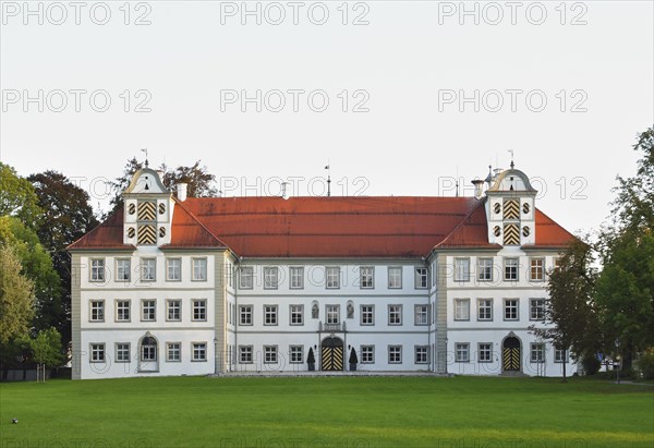 New Castle Kisslegg in the evening light