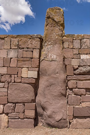 Outer wall of the Kalasasaya temple