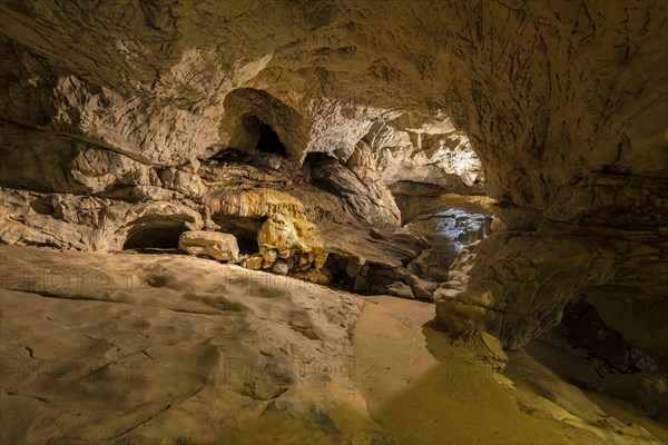 Dripstone cave Lurgrotte