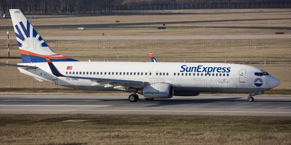 Plane Sun Express