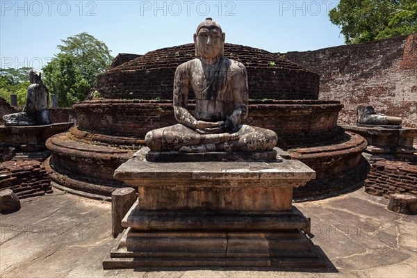 Buddha statue in Vatadaga