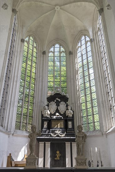 Marientidenkapelle with the tomb for Prince-Bishop August Friedrich