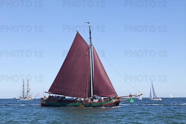 Sailing boat