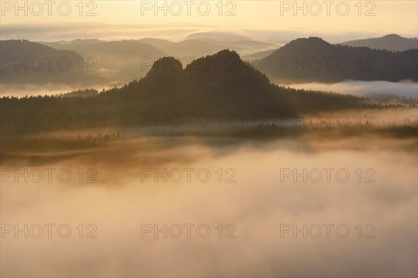 View from Kleiner Winterberg to Lorenzsteine