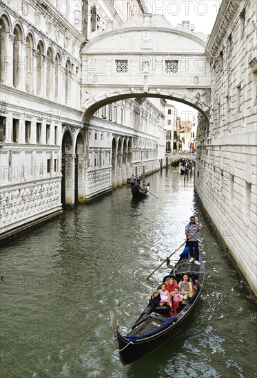 Gondolas under the Bridge of Sighs