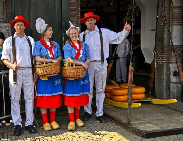 Dutch cheese girls