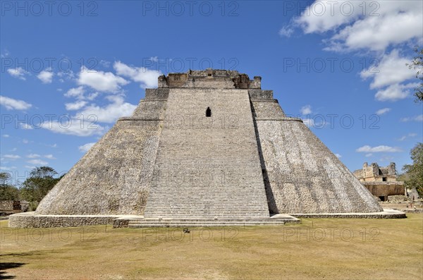 Piramide del Adivino