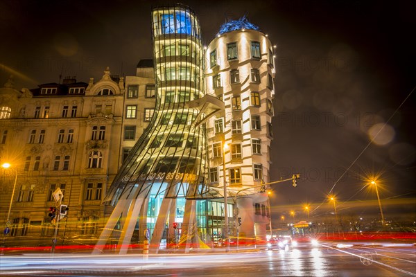 Dancing House