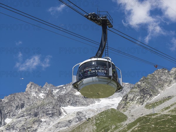Funivia Sky Way Mont Blanc cable car