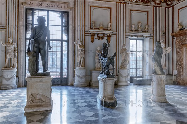 Roman statues in Palazzo Nuovo