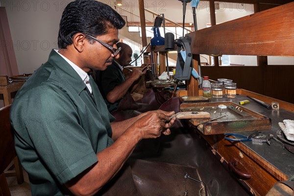 Local Sinhalese craftsmen