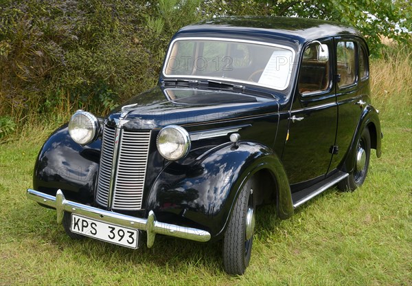 Vintage car Austin 10 V