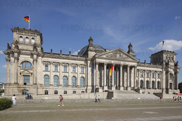 Reichstag building