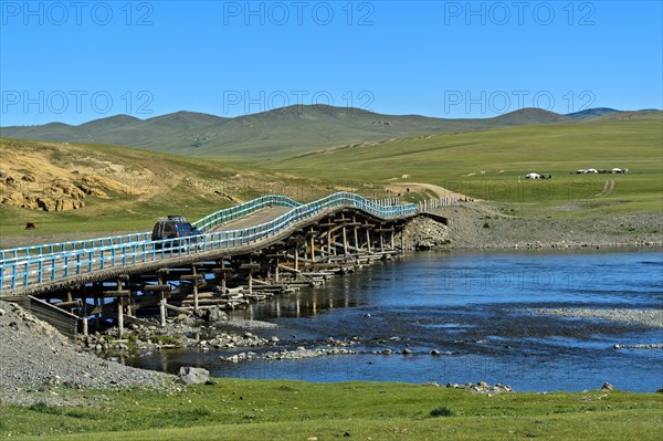 Bridge over the Orchon River