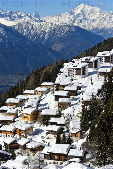 Bettmeralp under a thick blanket of snow