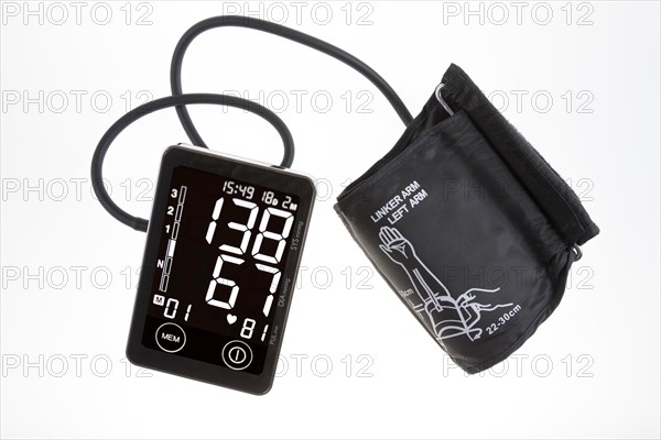 Blood pressure monitor