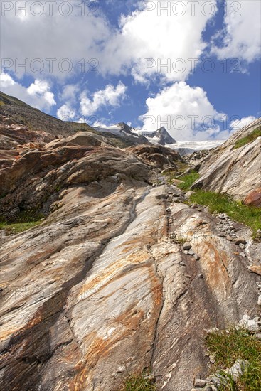 Glacial fluting of Schlatenkees