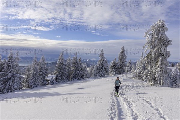 Ascent over the Blochboden