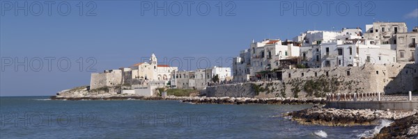 Punta San Francesco point and historic centre