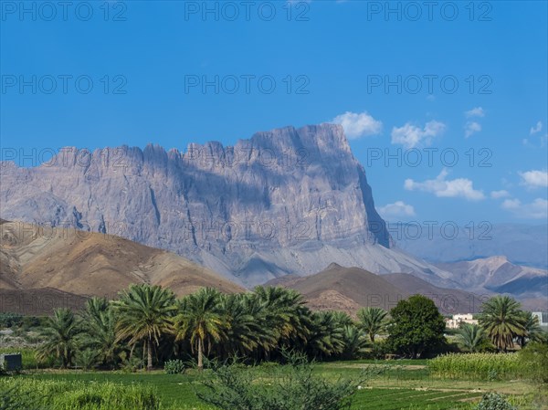 Mountain Chain Jabal Misht