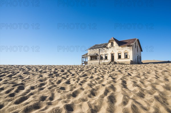 Colonial house