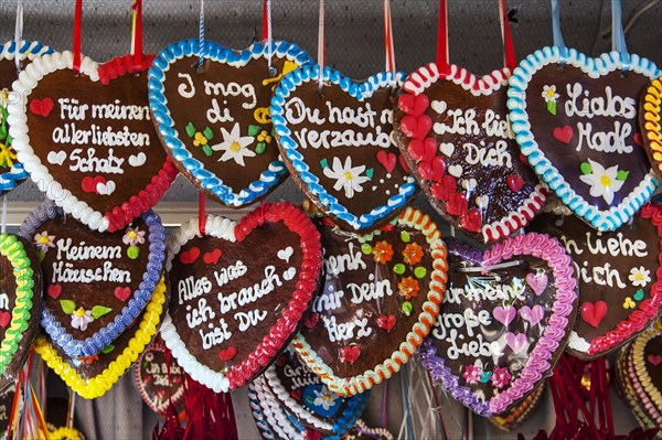 Gingerbread hearts