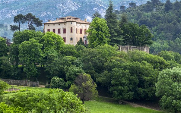 Castle Vauvenargues