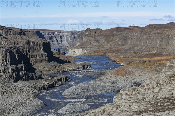 River meanders through Asbyrgi Gorge