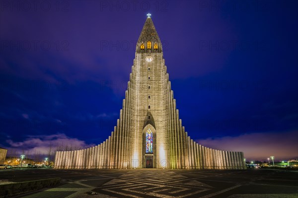 Illuminated church Hallgrimskirkja at night