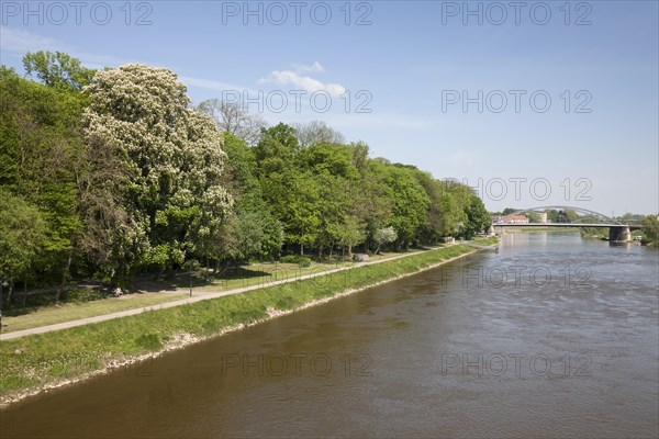 Promenade along River Weser