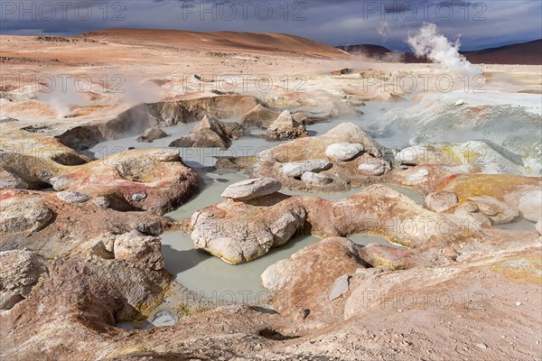 Sol de Manana Geysir