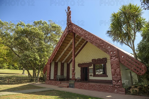 Traditional carving at the convention hall Te Whare Runanga