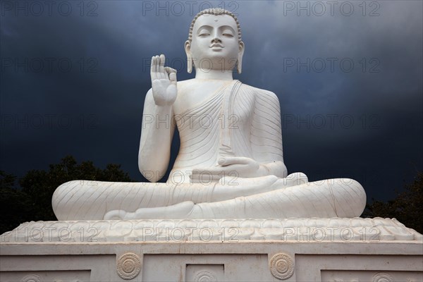 Buddha statue