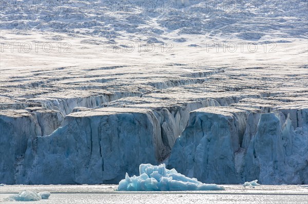 Icebergs in front of glacier fall