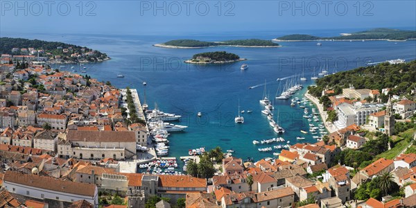 Overview of Old Town with harbour and Pakleni Islands